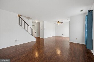 188 S Hill Dr in Mount Holly, NJ - Foto de edificio - Building Photo