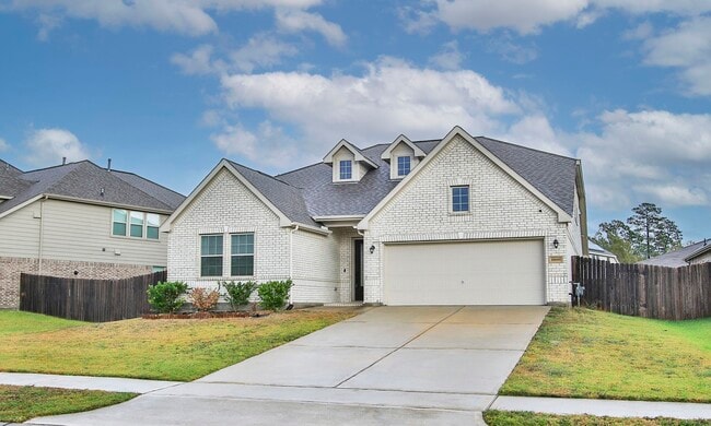 property at 18669 Blue Spruce Ln