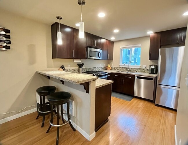 723 N 94th St in Seattle, WA - Building Photo - Building Photo