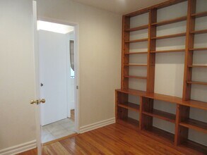 17074 Horace St in Los Angeles, CA - Building Photo - Building Photo