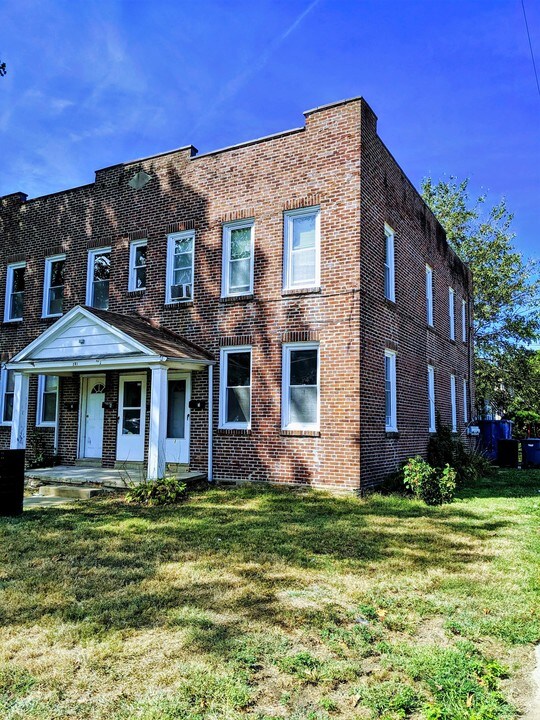 201 S Dupont St-Unit -2 in Wilmington, DE - Building Photo