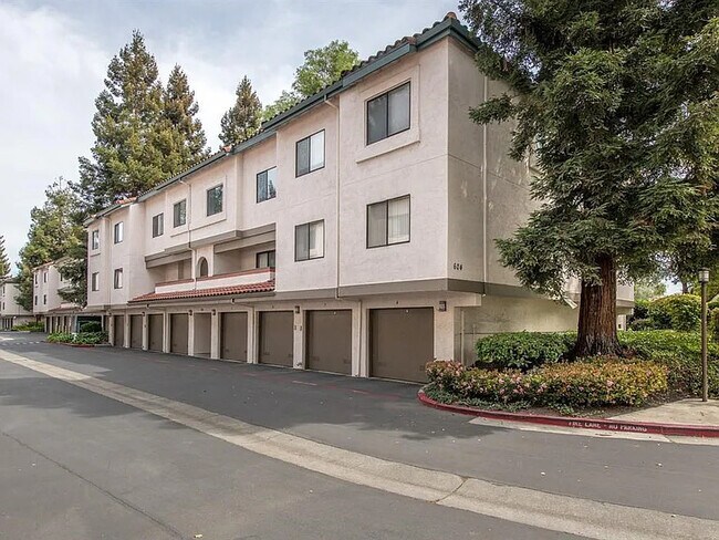 707 San Conrado Ter, Unit A in Sunnyvale, CA - Building Photo - Building Photo