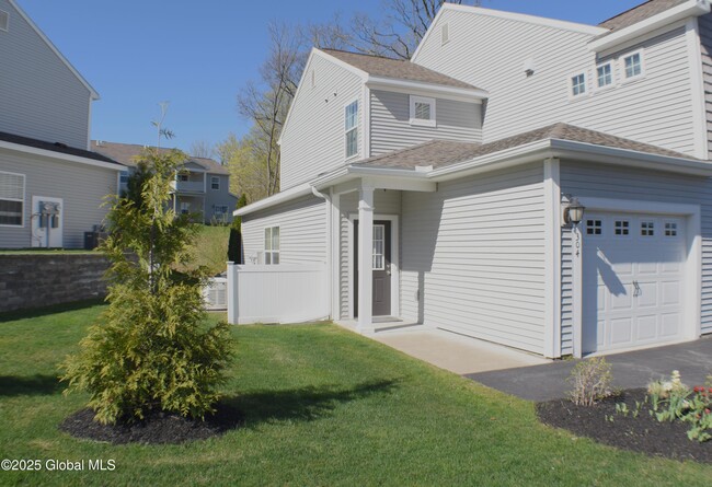 property at 304 Grayson Pl