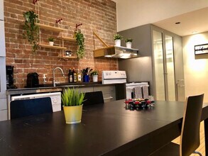 4619 R. Saint-Denis in Montréal, QC - Building Photo - Building Photo