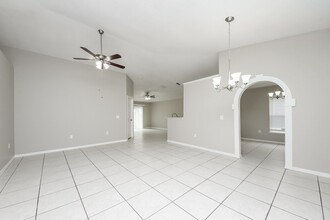 1505 Sunset View Cir in Apopka, FL - Building Photo - Building Photo