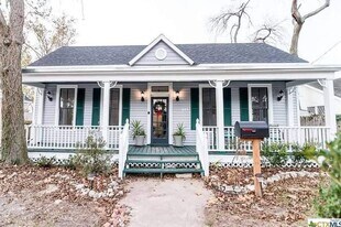 603 S Liberty St in Victoria, TX - Building Photo