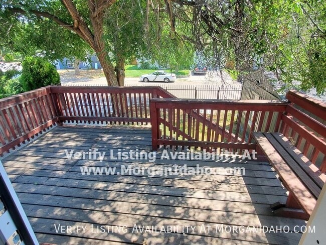 516 18th Ave N in Nampa, ID - Building Photo - Building Photo