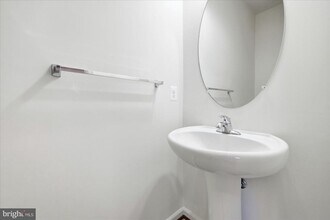 117 Rotunda Dr in Stephenson, VA - Building Photo - Building Photo