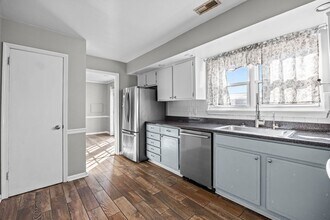 3805 Colonial Pkwy in Virginia Beach, VA - Building Photo - Building Photo