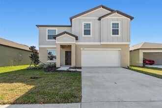 1712 Tropical Oasis Ave in Plant City, FL - Building Photo - Building Photo