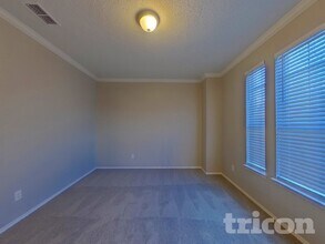 412 Sweet Gum Dr in Desoto, TX - Building Photo - Building Photo