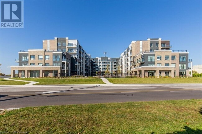 5055 Greenlane