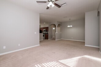 20071 Heritage Point Dr in Tampa, FL - Foto de edificio - Building Photo