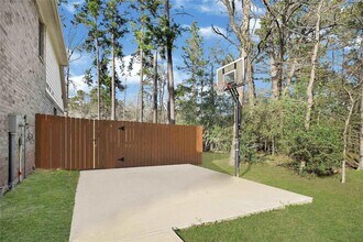3310 Pine Chase Dr in Montgomery, TX - Building Photo - Building Photo