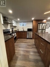 147 Lasalle Ave in Oshawa, ON - Building Photo - Building Photo