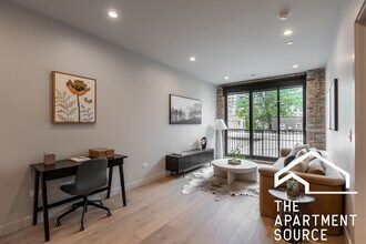 1706 Sherman Ave in Evanston, IL - Building Photo - Building Photo