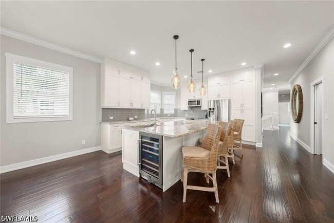 646 Vintage Reserve Cir in Naples, FL - Building Photo - Building Photo