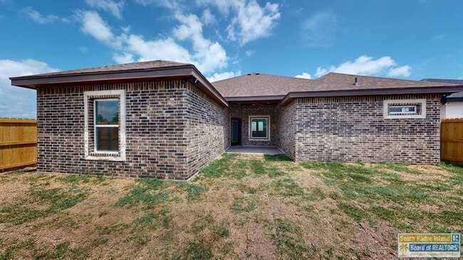 2751 Juan Castillo Ave in Port Isabel, TX - Building Photo - Building Photo