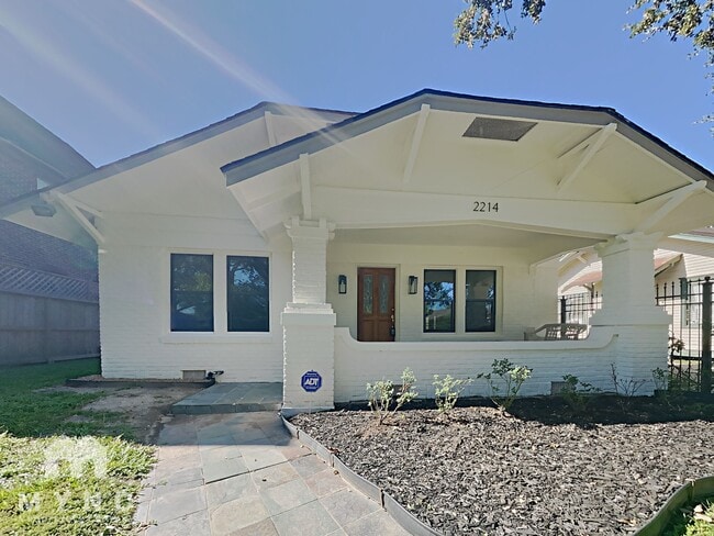 property at 2214 Isabella St