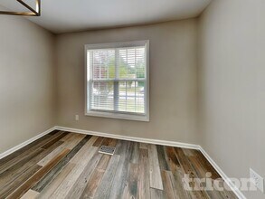 1117 Woodbriar St in Clayton, NC - Foto de edificio - Building Photo