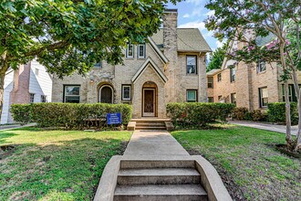 5926 La Vista Dr in Dallas, TX - Building Photo - Building Photo