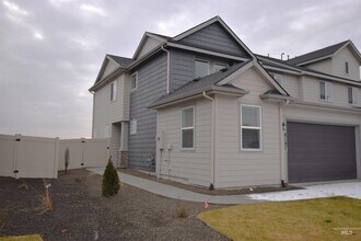 8191 W Grey Alder Dr in Eagle, ID - Building Photo - Building Photo