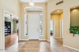 1524 E Del Rio St in Chandler, AZ - Foto de edificio - Building Photo
