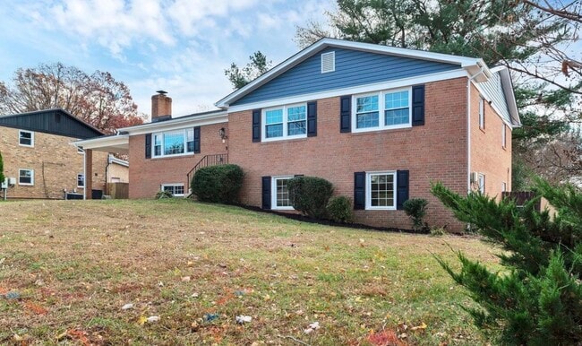 9535 Fort Foote Rd in Fort Washington, MD - Building Photo - Building Photo