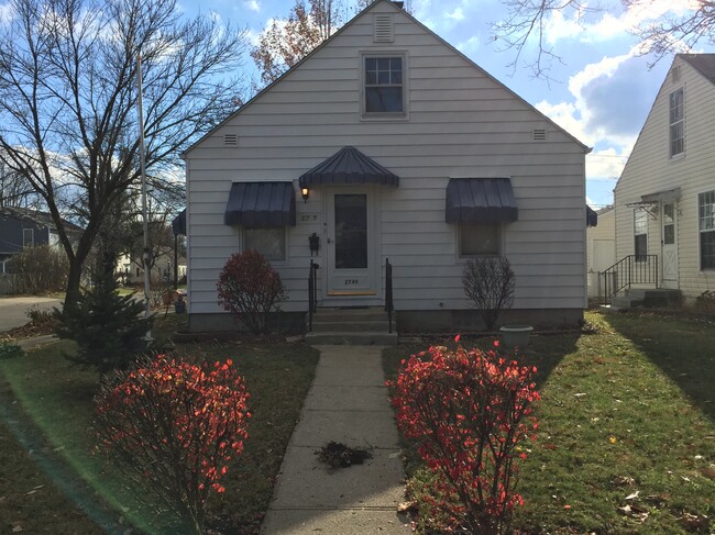 property at 2749 Allegheny Ave