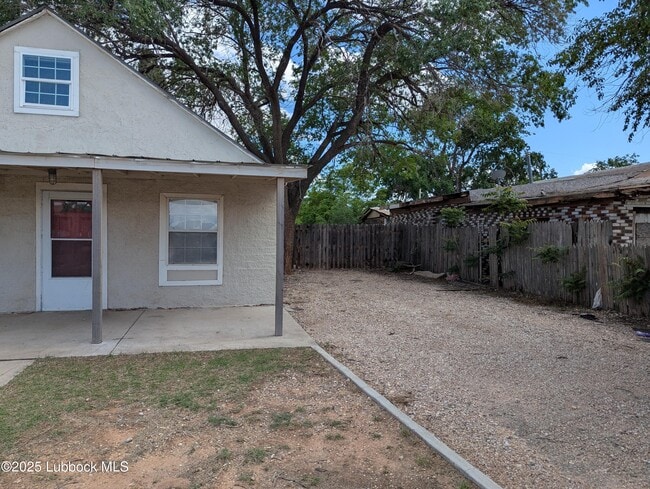 1101 40th St in Lubbock, TX - Building Photo - Building Photo