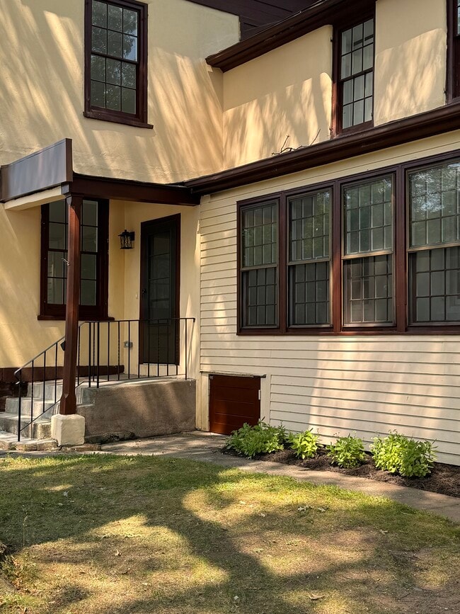 274 Main St, Unit 274 Main Street