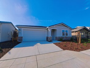 603 N Filbert Ave in Fresno, CA - Building Photo - Building Photo