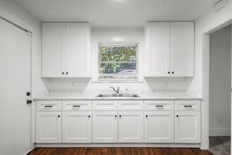 904 Mansfield St in Houston, TX - Building Photo - Building Photo