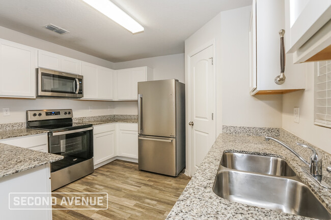 114 Ramblewood Dr in Palm Coast, FL - Building Photo - Building Photo