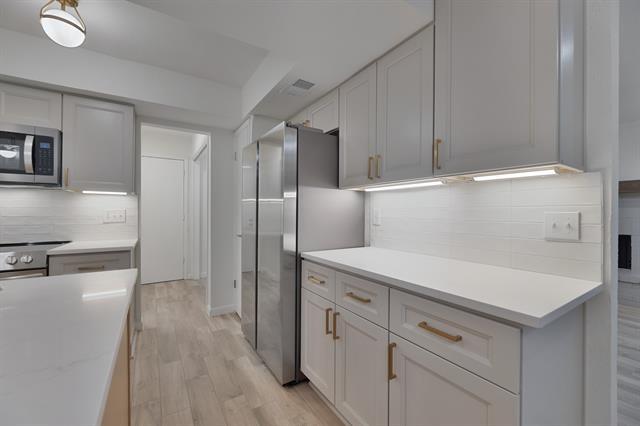 2821 Capella Cir in Garland, TX - Building Photo - Building Photo