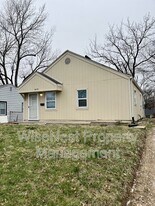6656 Bales Ave in Kansas City, MO - Building Photo