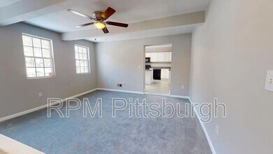 2824 Salisbury St in Pittsburgh, PA - Building Photo - Building Photo