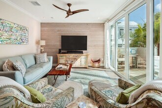 1315 Whitehead St in Key West, FL - Building Photo - Building Photo