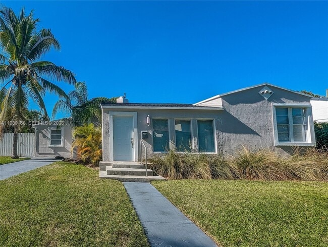 property at 1719 SW 15th St