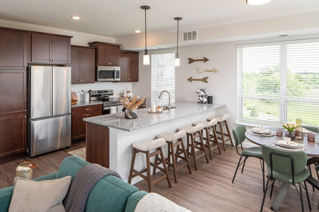 The Carver Apartments in Chaska, MN - Building Photo