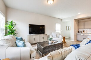 8466 Blue Feather Lp in Colorado Springs, CO - Building Photo