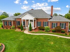 55 Ireland School Rd in Radcliff, KY - Building Photo