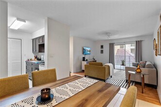 755 Riverside Dr in Coral Springs, FL - Building Photo - Building Photo