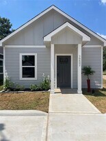 16602 E Forrestal St