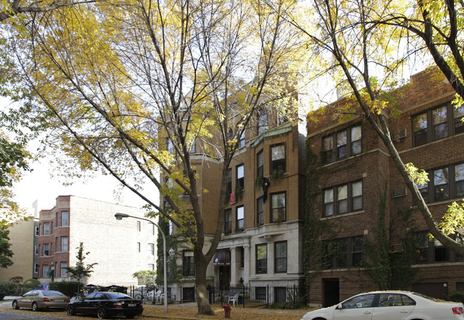 Elaine Place in Chicago, IL - Building Photo - Building Photo