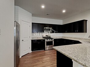18057 Atwood Mill Dr in Roman Forest, TX - Building Photo - Building Photo