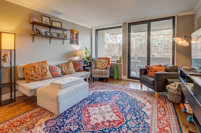 property at 240 M St NW