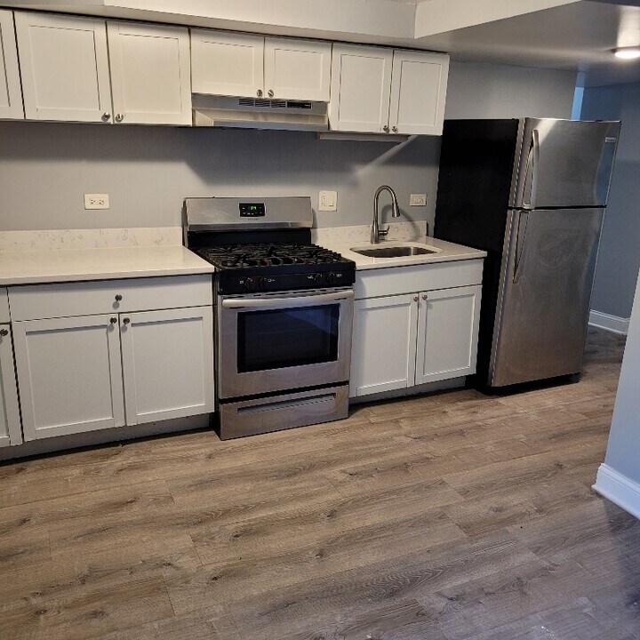 5618 S Michigan Ave in Chicago, IL - Building Photo