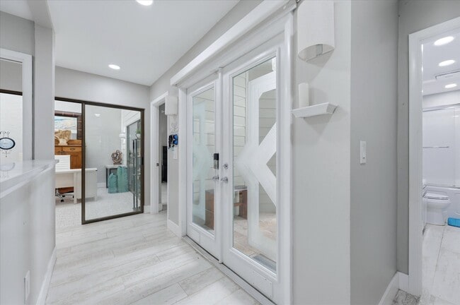 4401 Glebe Farm Rd in Sarasota, FL - Building Photo - Building Photo