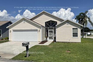 4041 37th St Ct W in Bradenton, FL - Building Photo